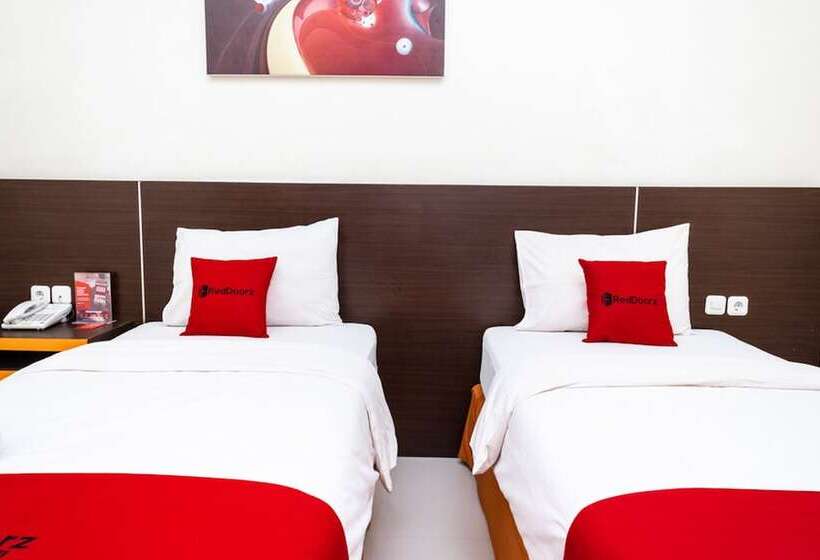 פנסיון Reddoorz @ Pelita Raya Rappocini