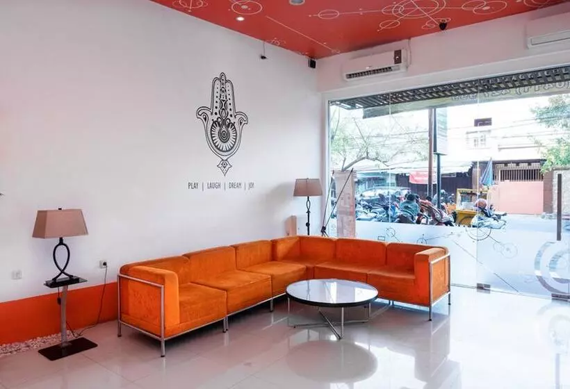 ペンション Reddoorz @ Pelita Raya Rappocini