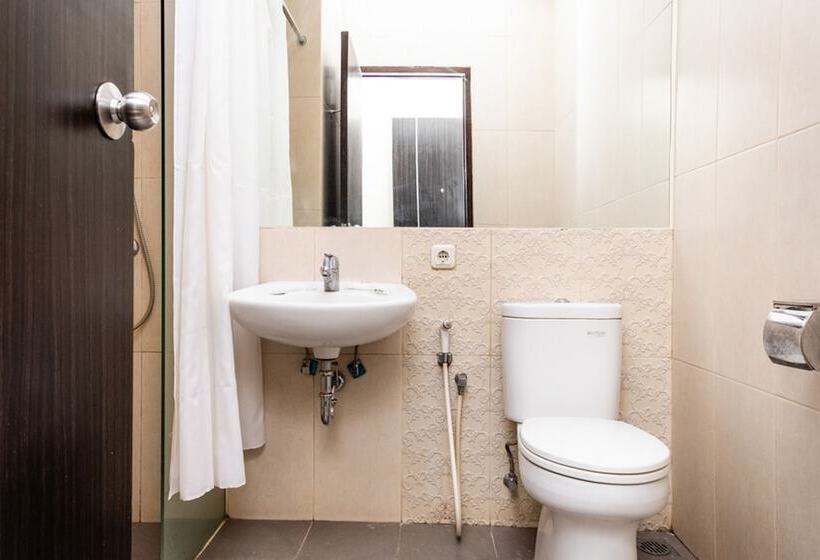 פנסיון Reddoorz @ Pelita Raya Rappocini