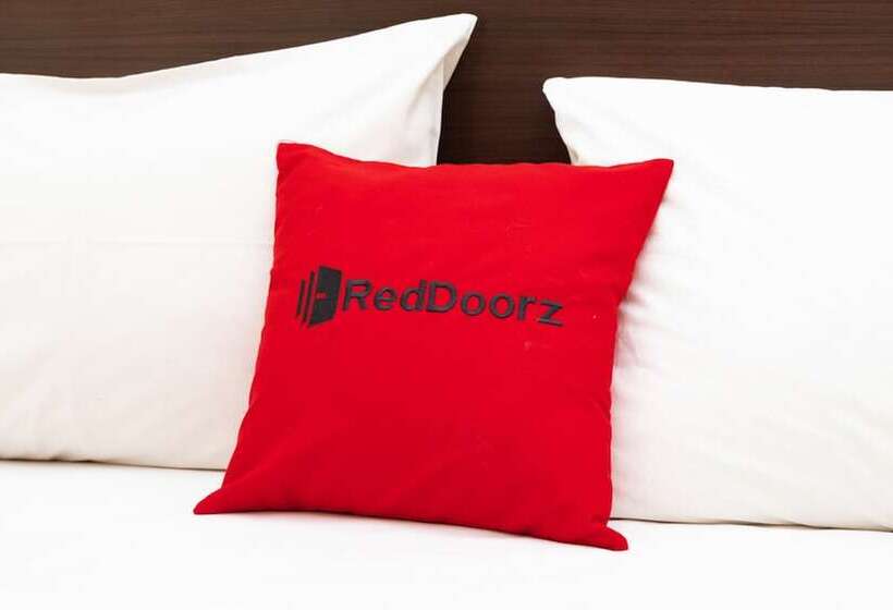פנסיון Reddoorz @ Pelita Raya Rappocini