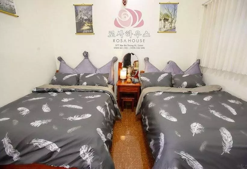 پانسیون Rosa House
