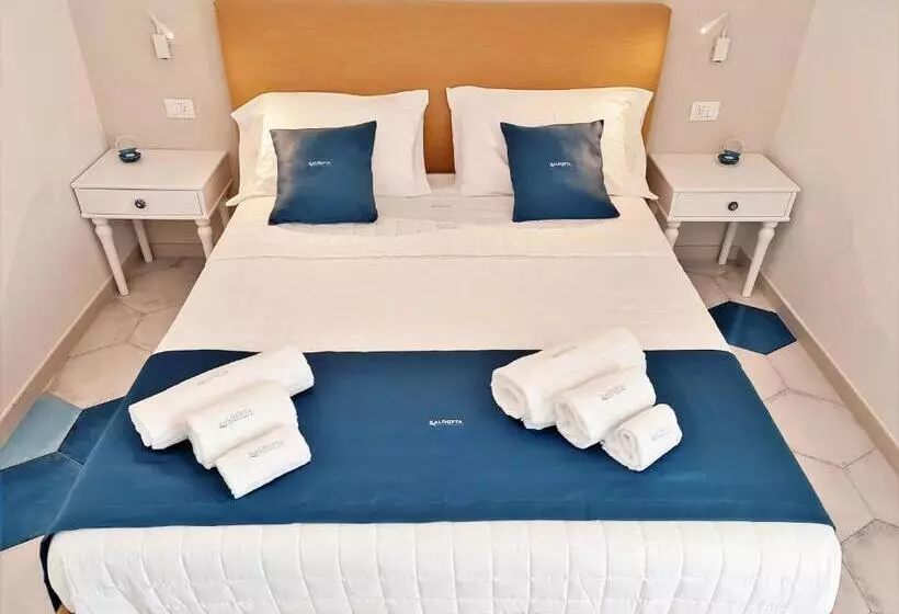 Aamiaismajoitus (B&B) Kalinifta Rooms Apartment