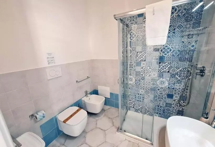 Aamiaismajoitus (B&B) Kalinifta Rooms Apartment