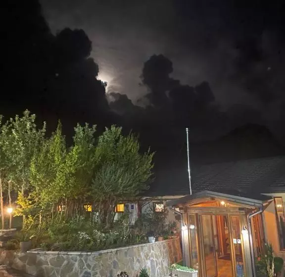هتل Hani I Leks Agroturizem