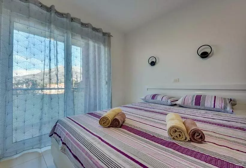 Montenegro Apartments Utjeha