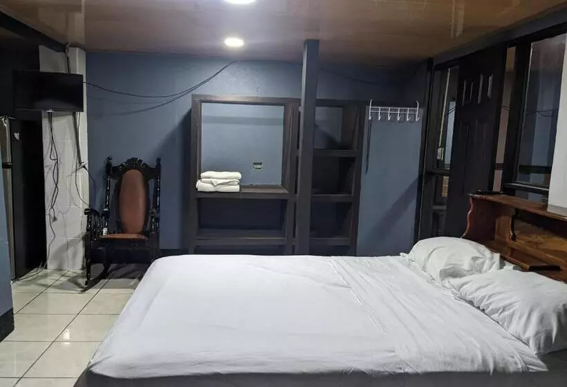 پانسیون Apartments Pura Vida