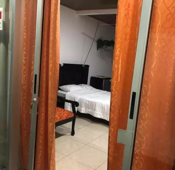 پانسیون Apartments Pura Vida