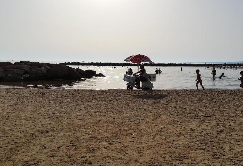 Siciliacasevacanze   Marina Domus Rooms