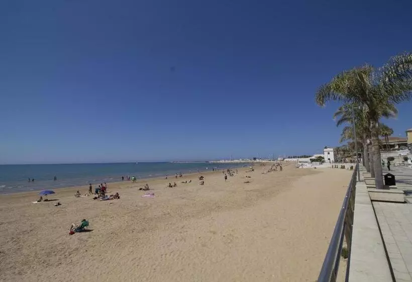 Siciliacasevacanze   Marina Domus Rooms