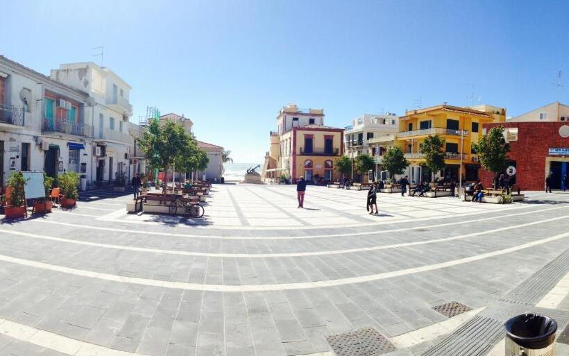 Siciliacasevacanze   Marina Domus Rooms