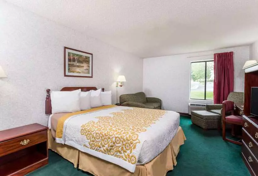 هتل Days Inn By Wyndham Battlefield Rd/hwy 65