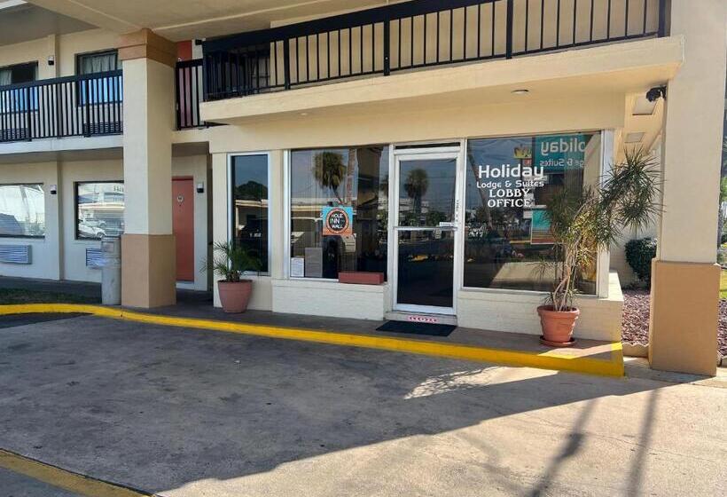 Hole Inn The Wall Hotel   Fort Walton Beach   Sunset Plaza   Nearby Beaches & Hurlburt