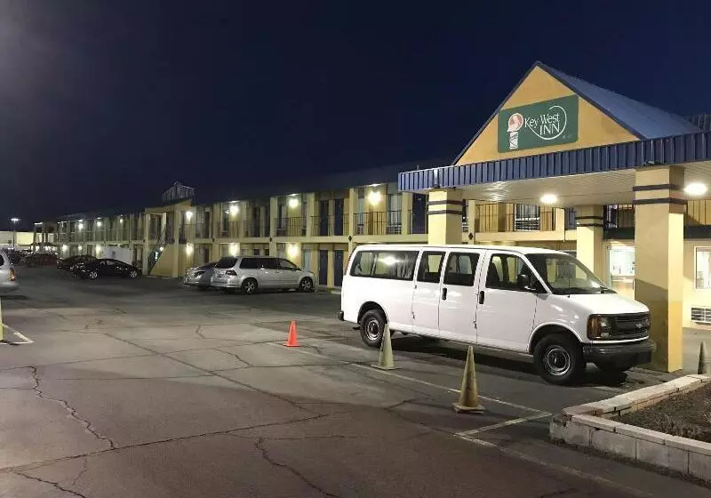 בית מלון כפרי Rodeway Inn Oxford