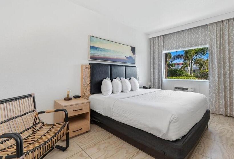 酒店 Postcard Inn On The Beach