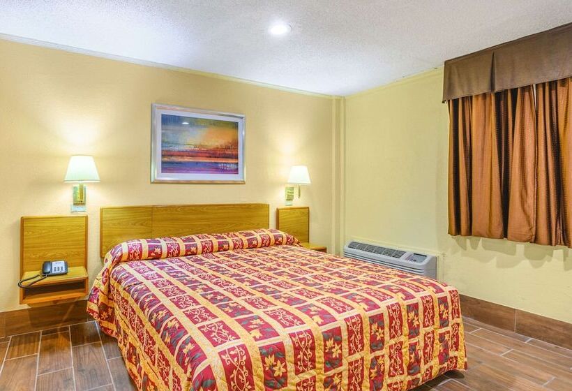 فندق Rodeway Inn