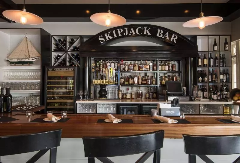 فندق The Tidewater Inn