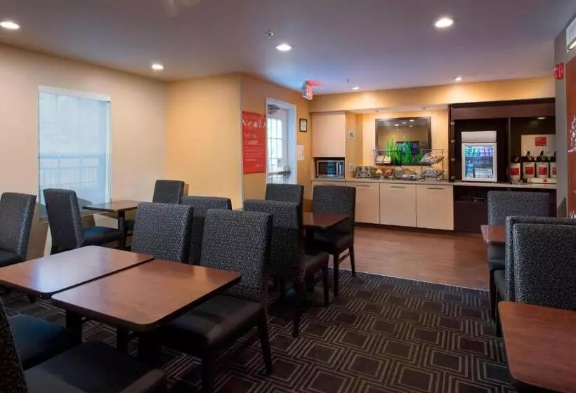 ホテル Towneplace Suites By Marriott Atlanta Alpharetta