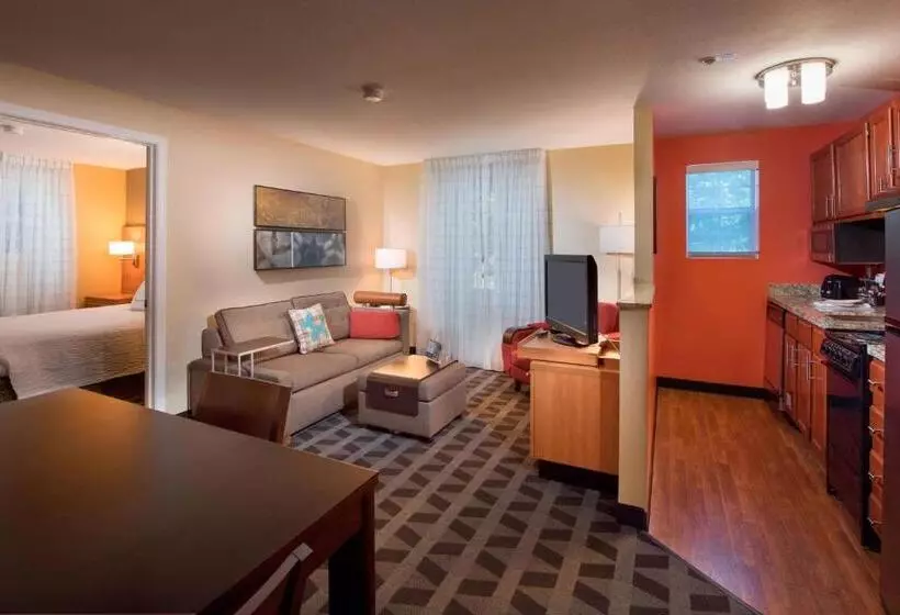 ホテル Towneplace Suites By Marriott Atlanta Alpharetta