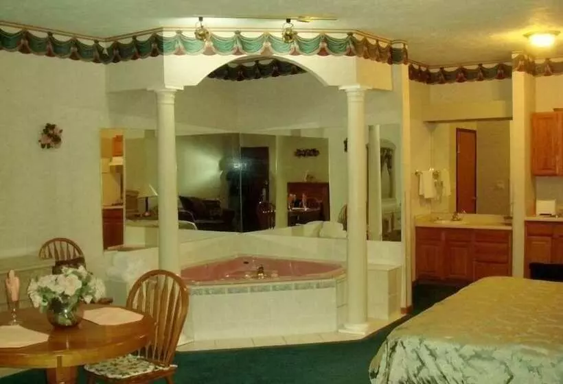 Hotelli Townhouse Inn & Suites Omaha
