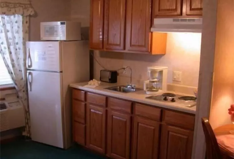 Hotelli Townhouse Inn & Suites Omaha
