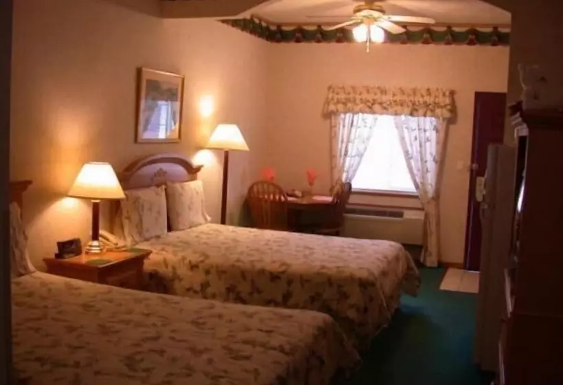 Hotelli Townhouse Inn & Suites Omaha