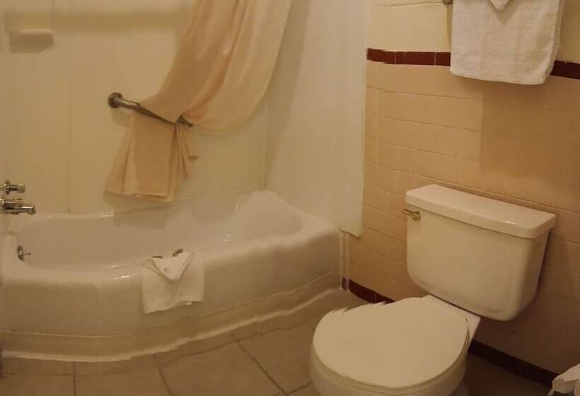 فندق Travel Inn La Junta