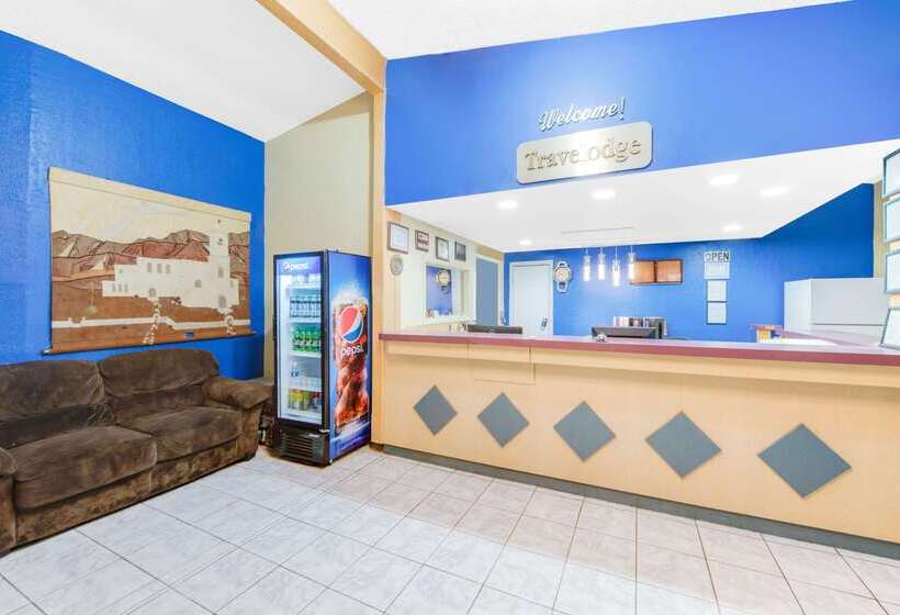 هتل Travelodge By Wyndham Ruidoso