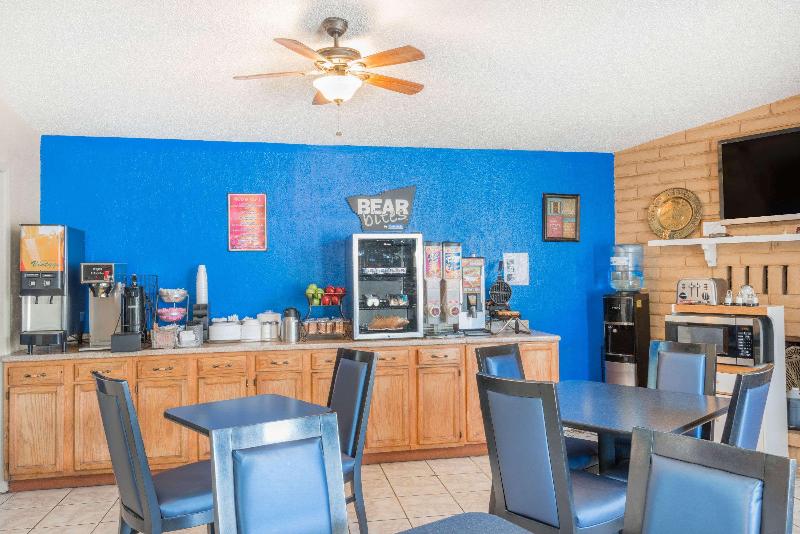 هتل Travelodge By Wyndham Ruidoso