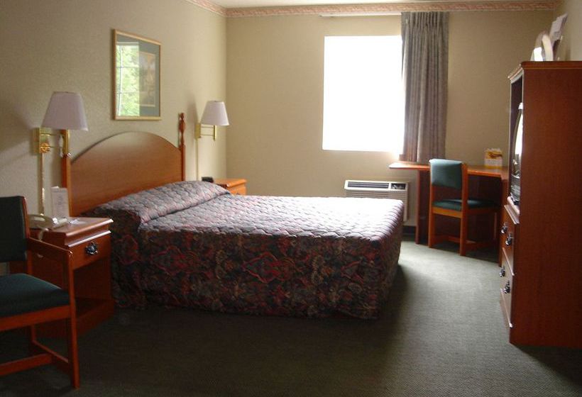 ホテル Studio 6 Pensacola, FL