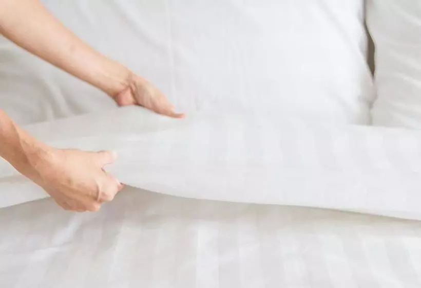 Magnuson Hotel El Paso West