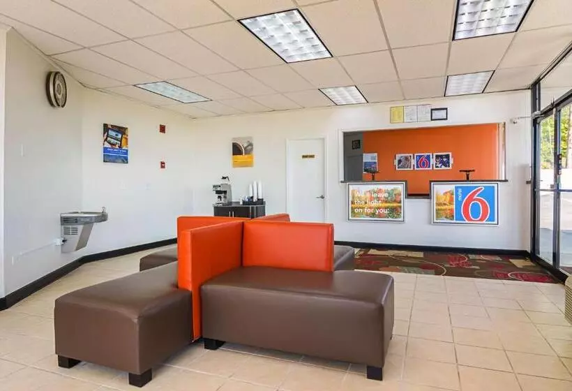 Motel 6 Cleveland, Tn