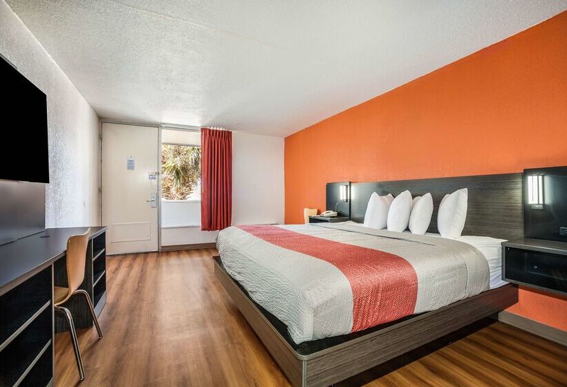 Motel 6 Florence, Sc