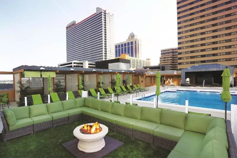 אתר נופש Tropicana Atlantic City