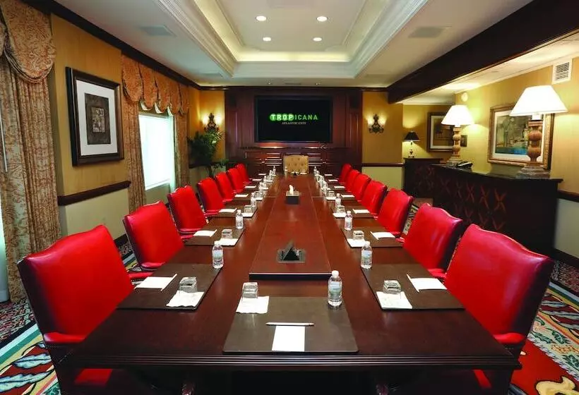 אתר נופש Tropicana Atlantic City