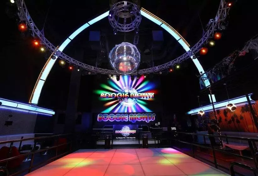 אתר נופש Tropicana Atlantic City