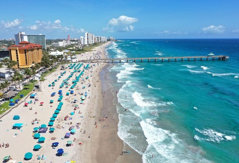 Tropic Isle Beach Resort