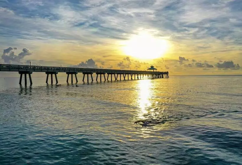 Tropic Isle Beach Resort