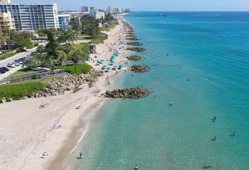 Tropic Isle Beach Resort