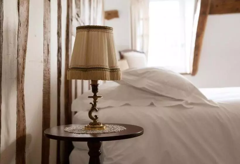 Aamiaismajoitus (B&B) A La Bergerie