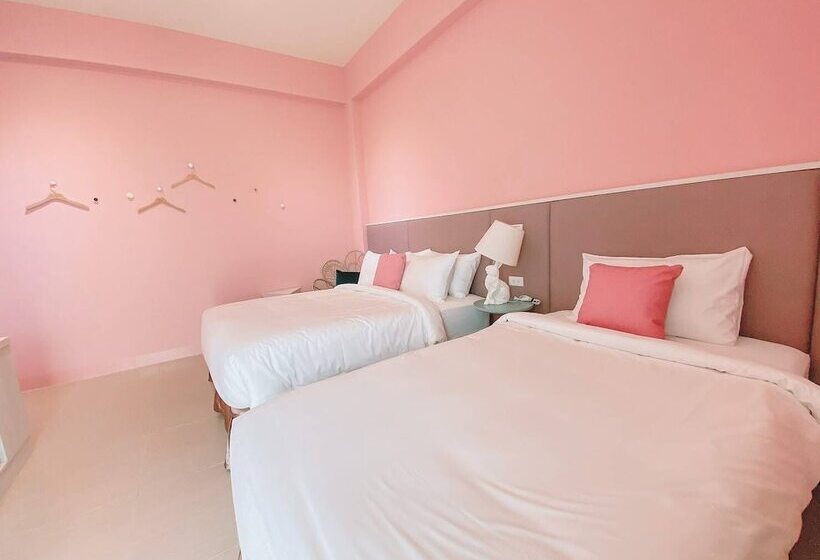 تختخواب و صبحانه Ho Hostel