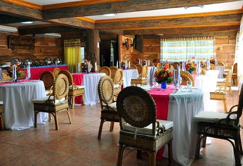 Hotelli Bosay Resort