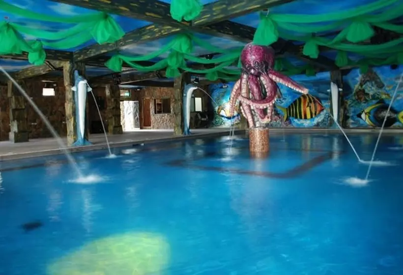 Hotelli Bosay Resort