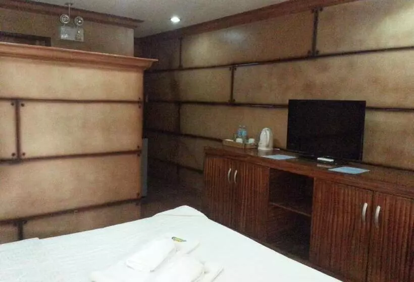 Hotelli Bosay Resort