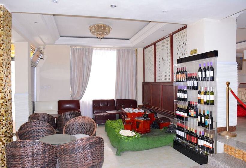 Отель Desta International