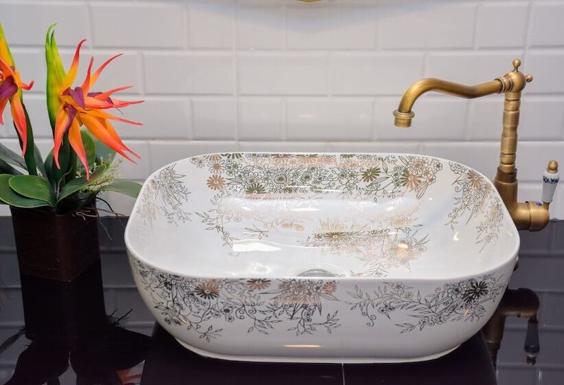 בית מלון כפרי Peranakan House