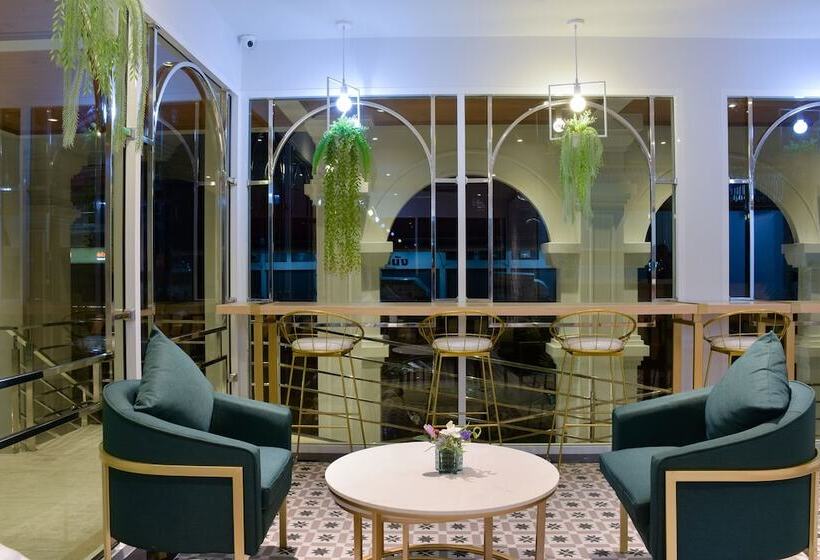 בית מלון כפרי Peranakan House