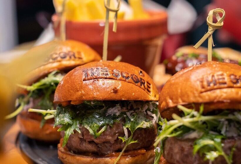 فندق Pullman Doha West Bay