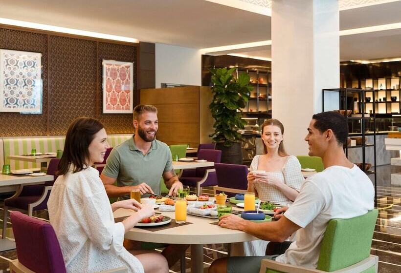 فندق Pullman Doha West Bay