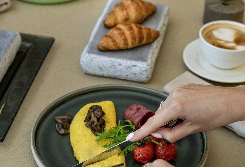 فندق Pullman Doha West Bay