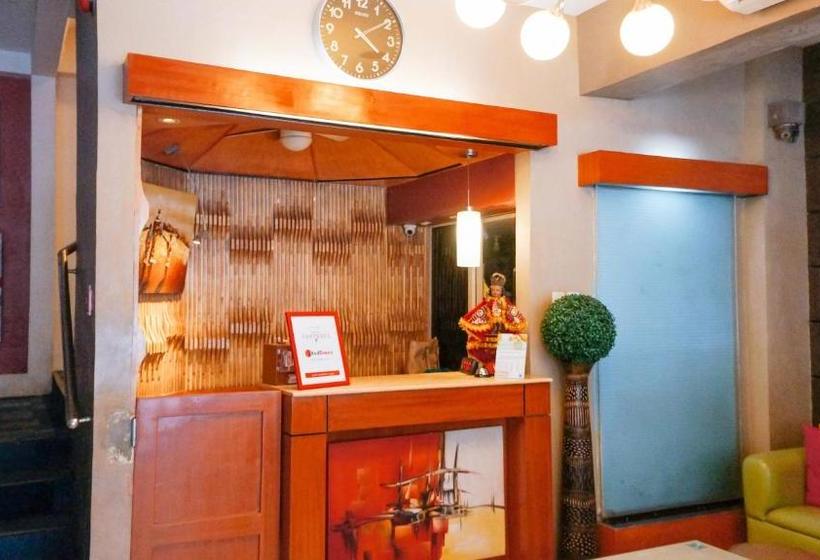 בית מלון כפרי Reddoorz @ Climaco Street Cebu